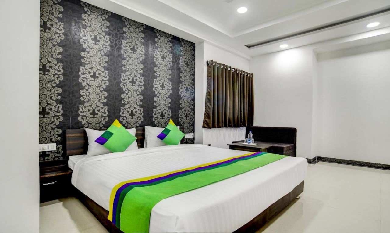 Treebo Grand Euro Pipliyahana Square Indore Luaran gambar