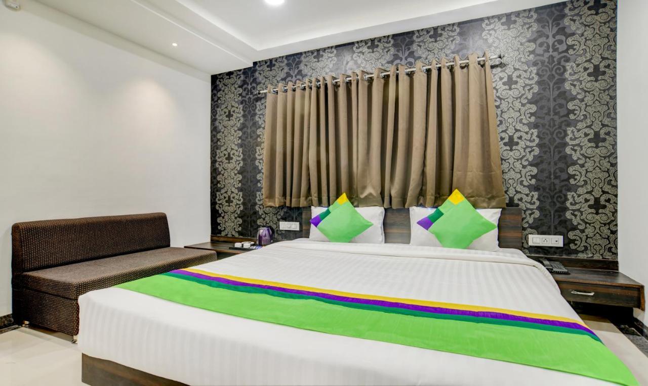 Treebo Grand Euro Pipliyahana Square Indore Luaran gambar