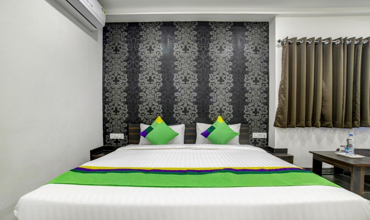 Treebo Grand Euro Pipliyahana Square Indore Luaran gambar